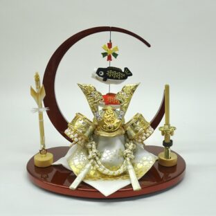 女性に人気の今どきの兜飾り 7号大将兜