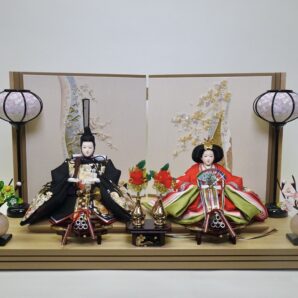 60cm | みやび・古今雛スタイル 上小三五親王飾り | 優雅で豪華なお雛様 |金彩刺繍と古典的色彩美に心ひかれる